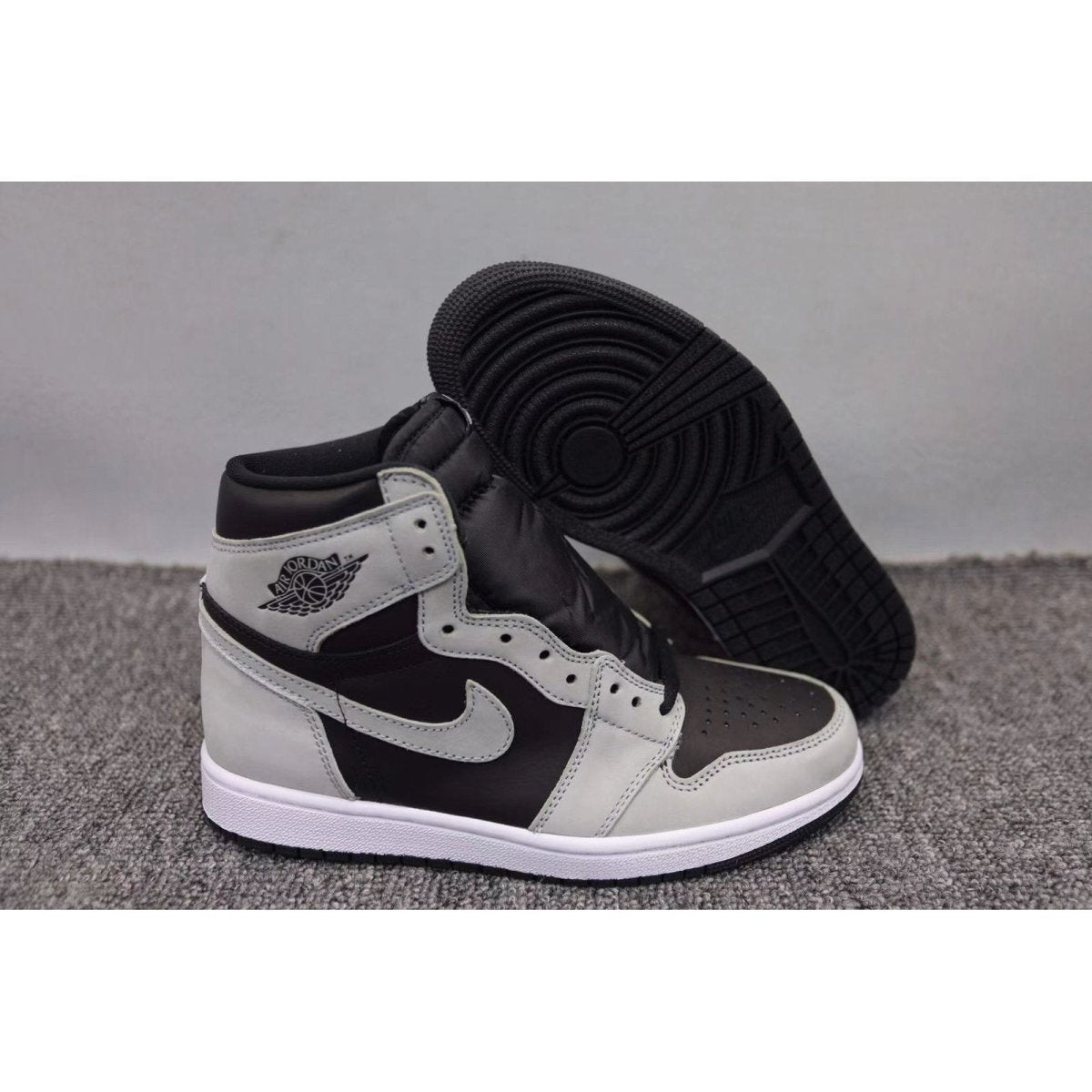 JORDAN 1 RETRO HIGH x SHADOW 2.0