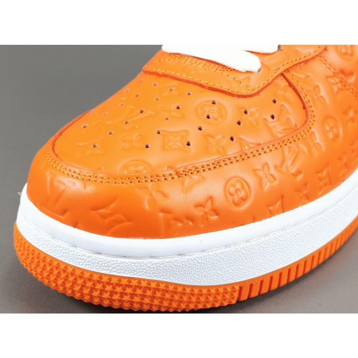 nike air force 1 x l**is V*t*n orange